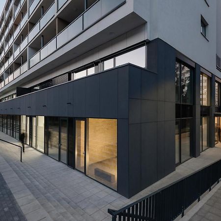Central Point By Zoom Apartments Bratislava Eksteriør billede